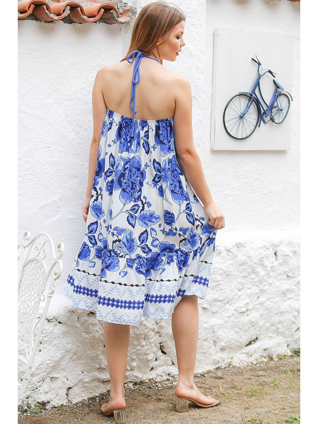 Lacivert-Beyaz Boyundan Bağlamalı Etek Ucu Fırfırlı Allover Baskılı Dokuma Casual Elbise-7