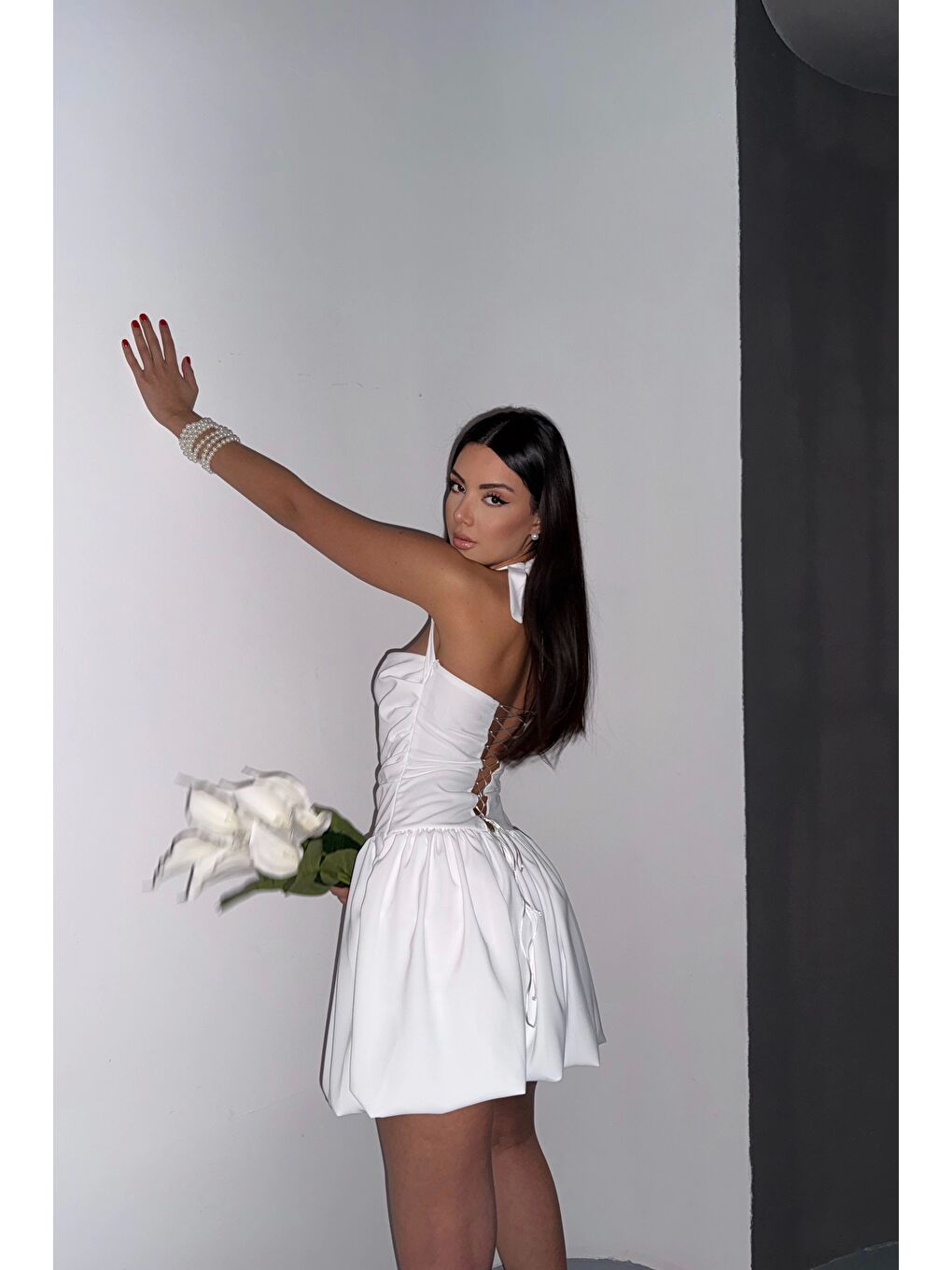 Kadın Beyaz Boyundan Bağlamalı Elbise 1026-221625-10