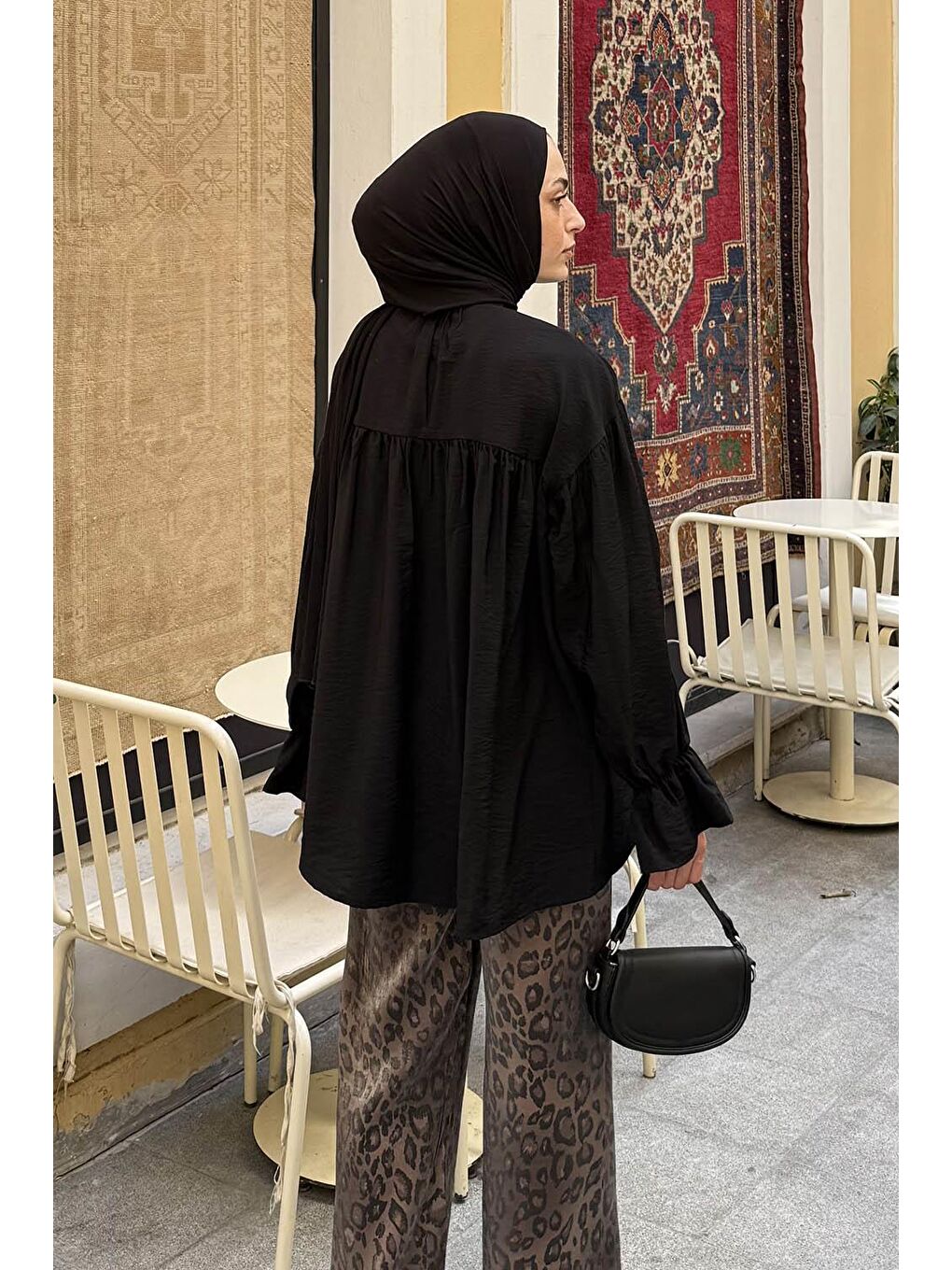 Roba Detaylı Tesettür Gömlek Siyah-3