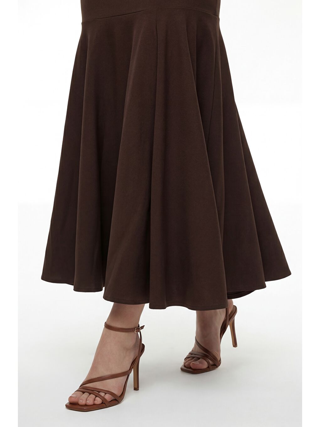 Kadın Kahverengi Bisiklet Yaka Kısa Kollu Midi Davet Elbisesi-3