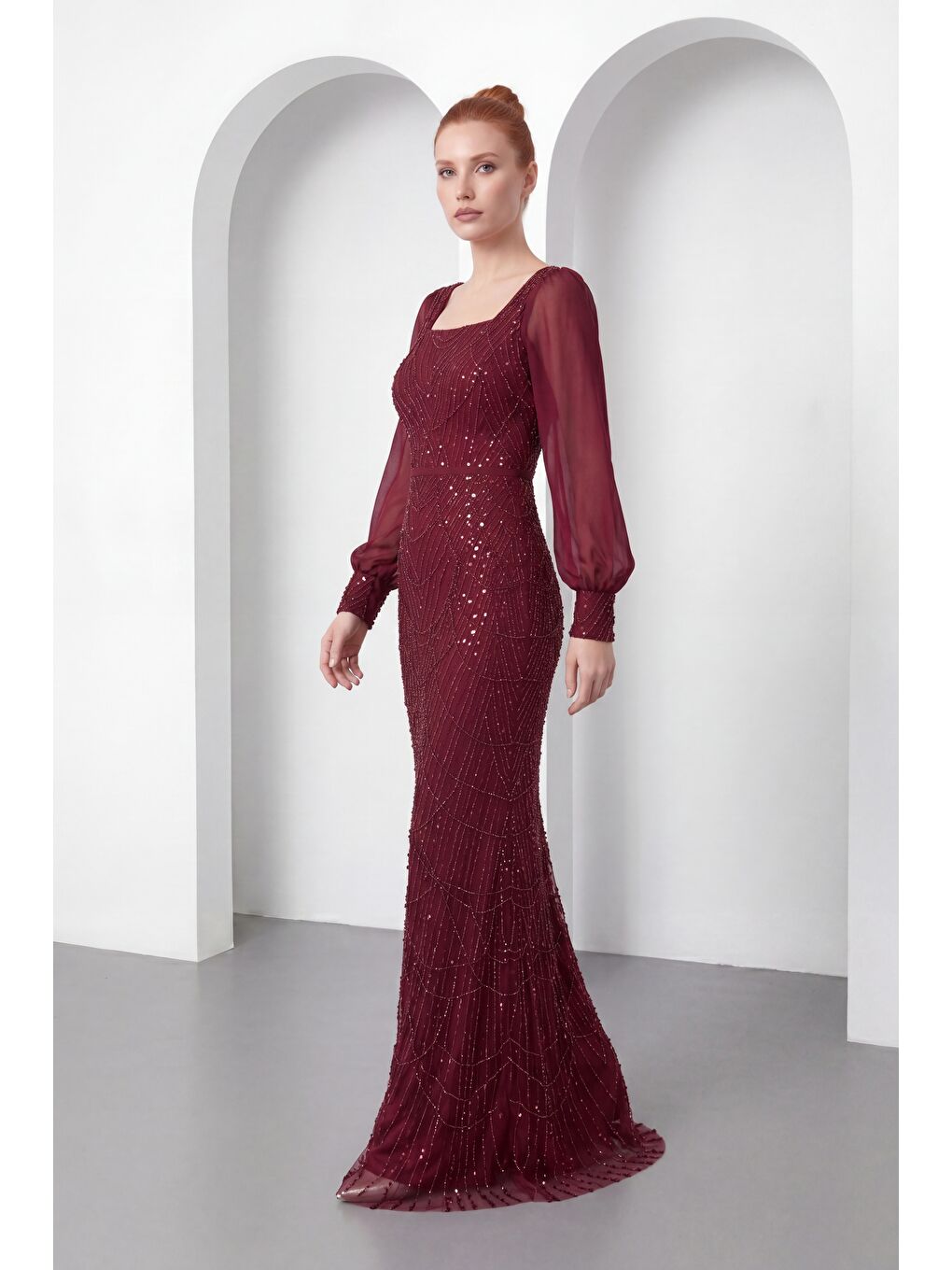 Kadın Bordo Kare Yaka Uzun Kollu Boncuklu Abiye Elbise-1