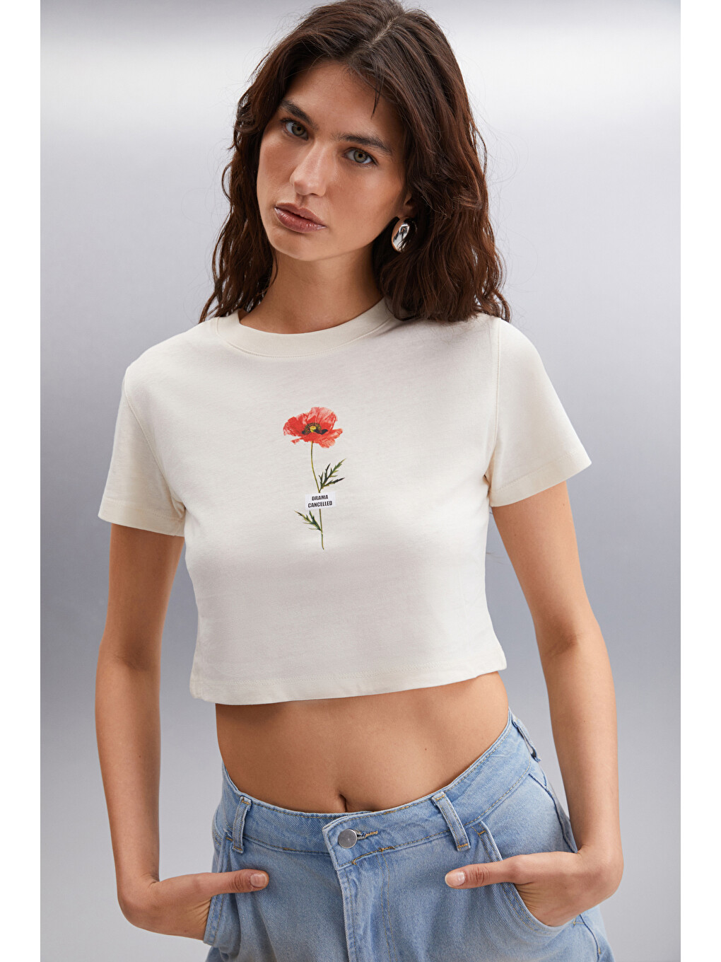 Bej Irma 100% Pamuk Kadın Baskılı Crop Vanilya T-shirt-2
