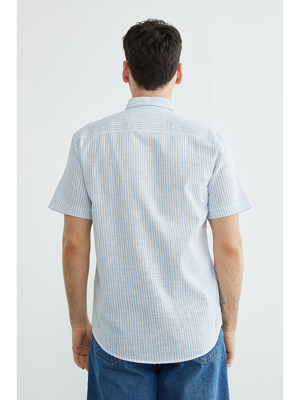 Mavi Çizgili Keten Görünümlü Kısa Kol Gömlek-4