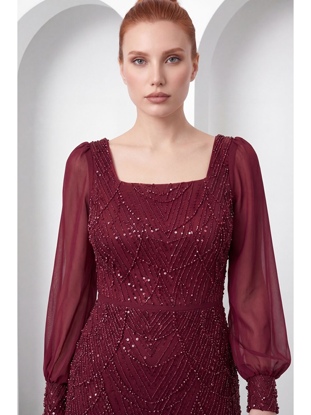 Kadın Bordo Kare Yaka Uzun Kollu Boncuklu Abiye Elbise-2