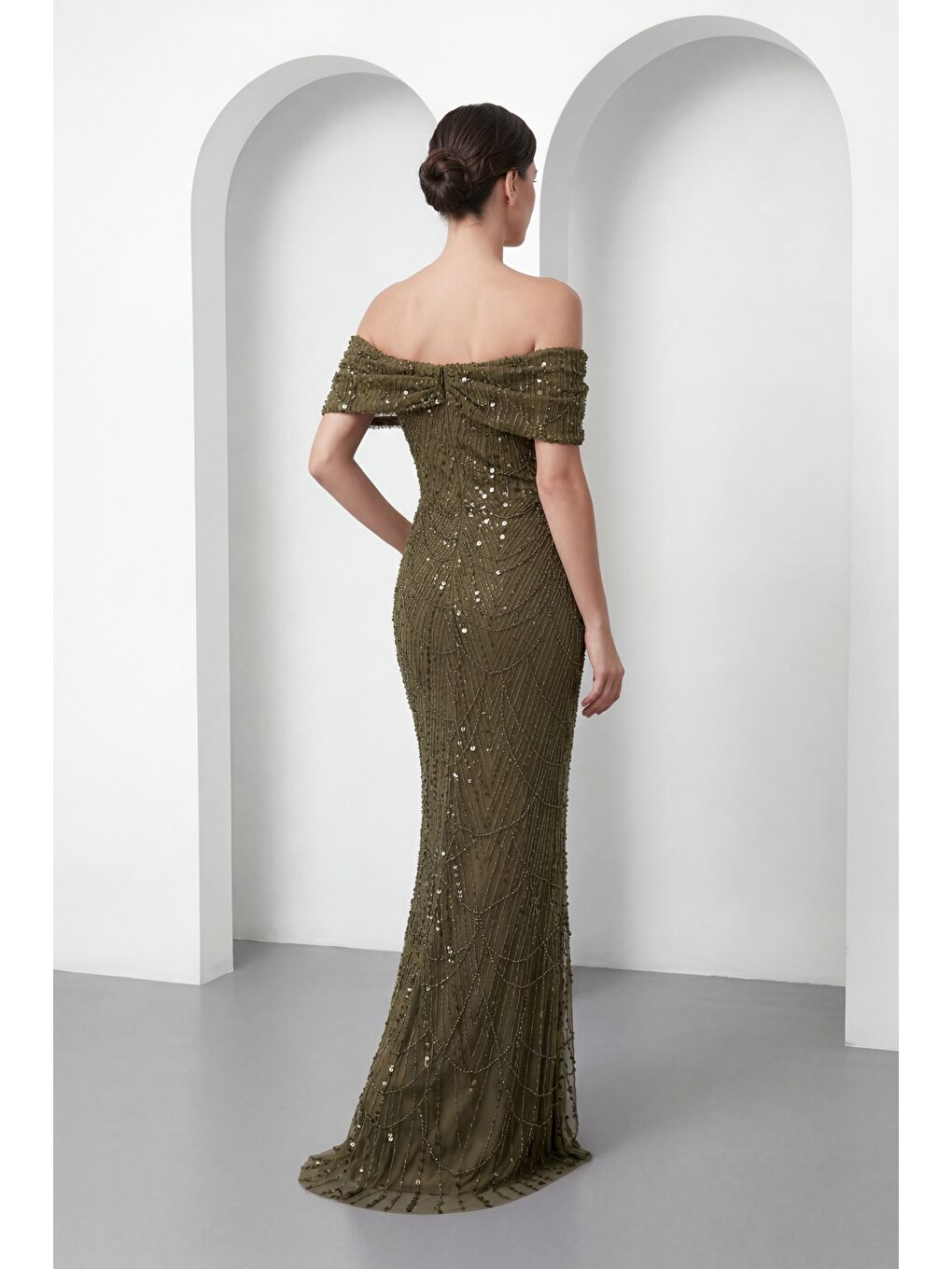 Kadın Haki Kayık Yaka Boncuklu Uzun Balık Abiye Elbise-4