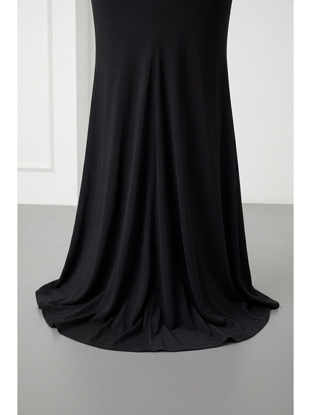 Kadın Siyah Dantel Detaylı Kruvaze Yaka Maxi Abiye & Mezuniyet Elbise-2