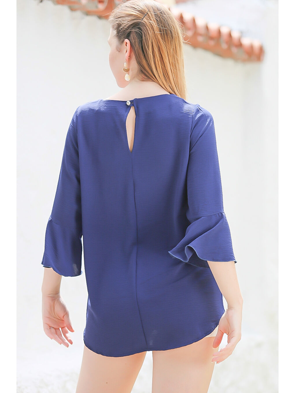 Mavi Yuvarlak Yaka 3/4 Kol Kol Ucu Fırfırlı Dokuma Casual Bluz-5