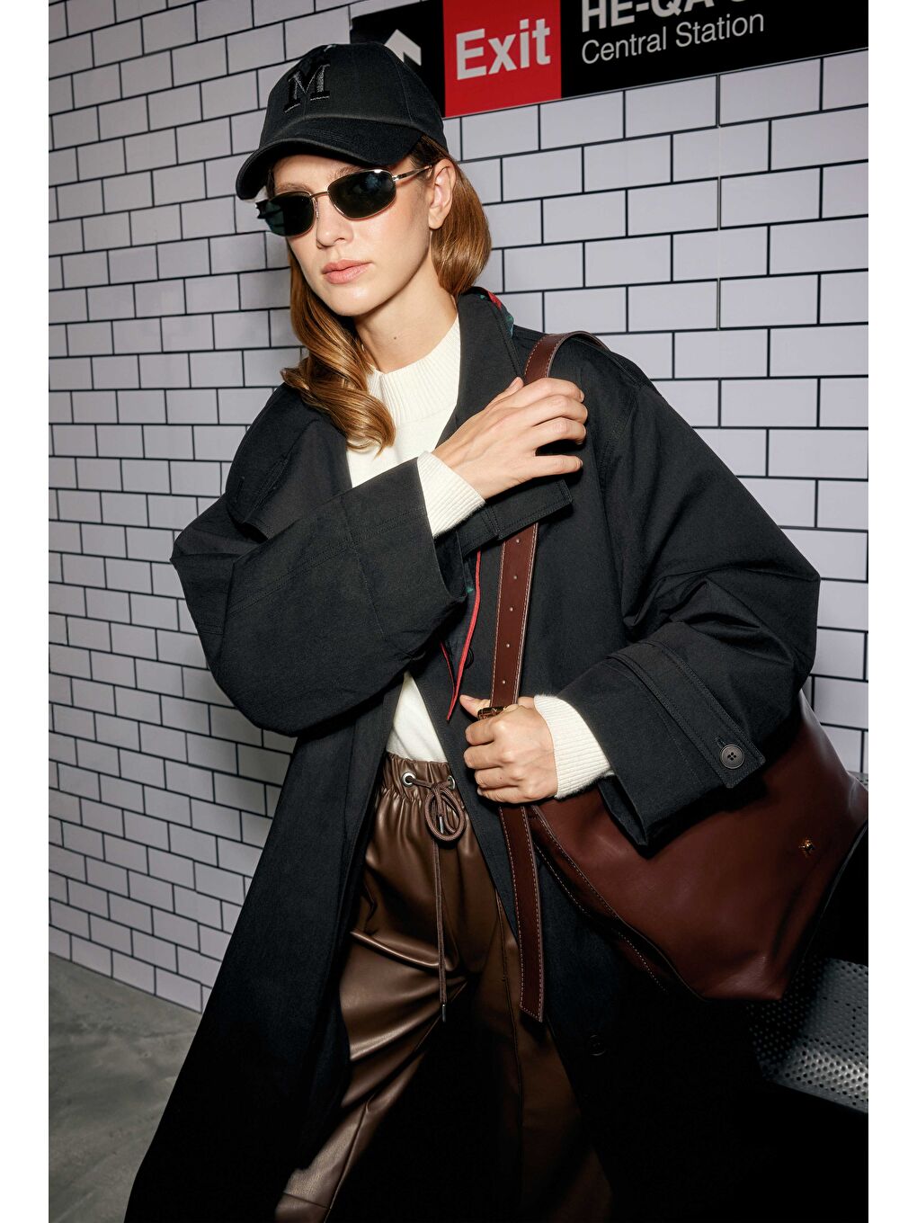 Funnel Neck Uzun Trençkot Siyah-4