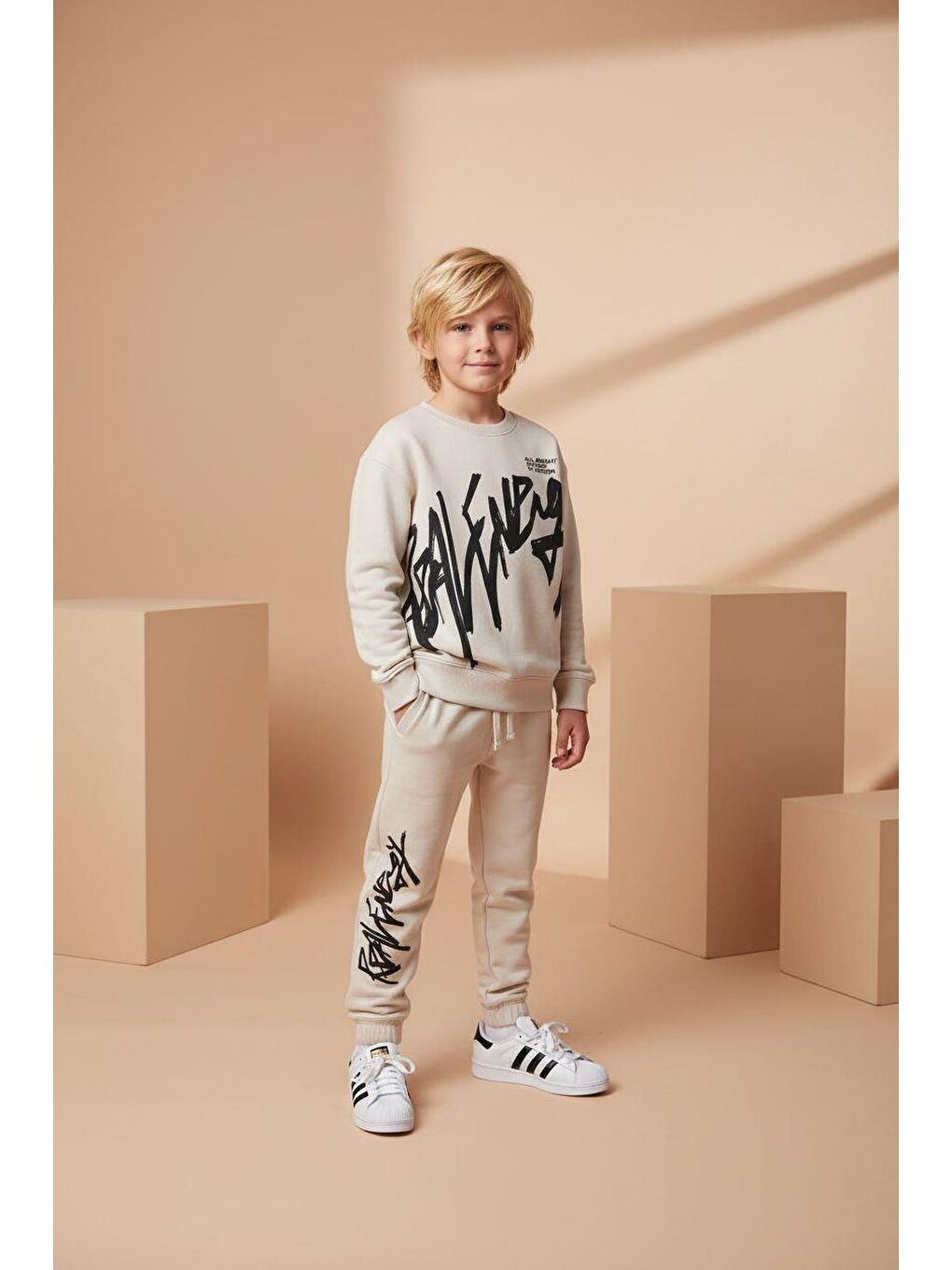 Gri Erkek Çocuk Pamuklu Graffiti Baskılı Sweatshirt Ve Eşofman Alt Takım-3