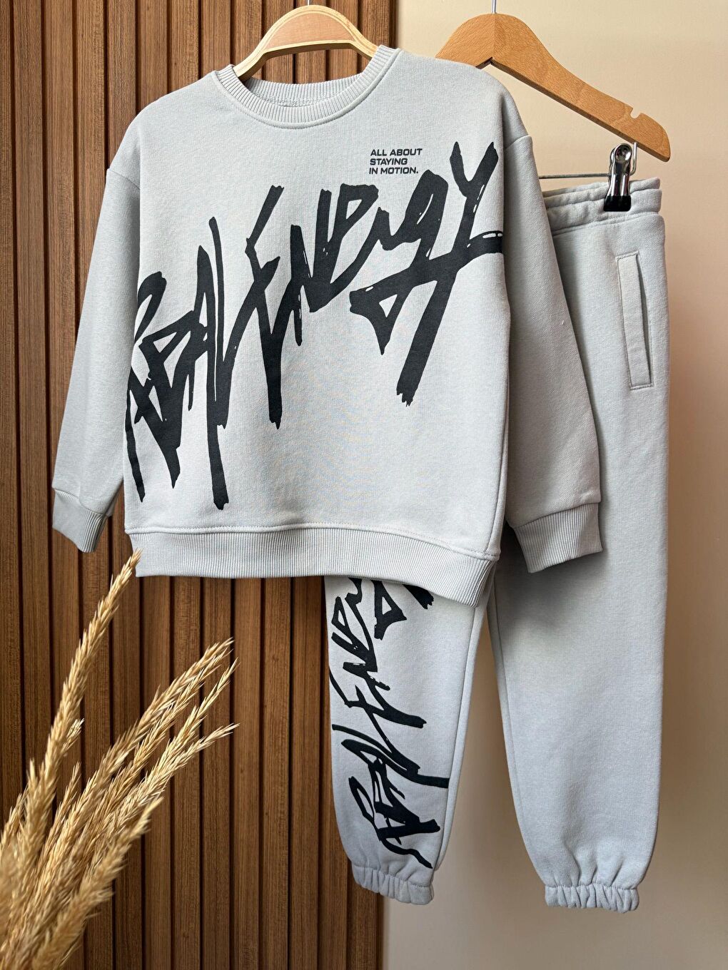 Gri Erkek Çocuk Pamuklu Graffiti Baskılı Sweatshirt Ve Eşofman Alt Takım-5