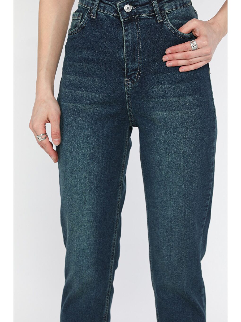 Lacivert Kadın Büyük Beden Elastanlı Mom Jean Pantolon-3