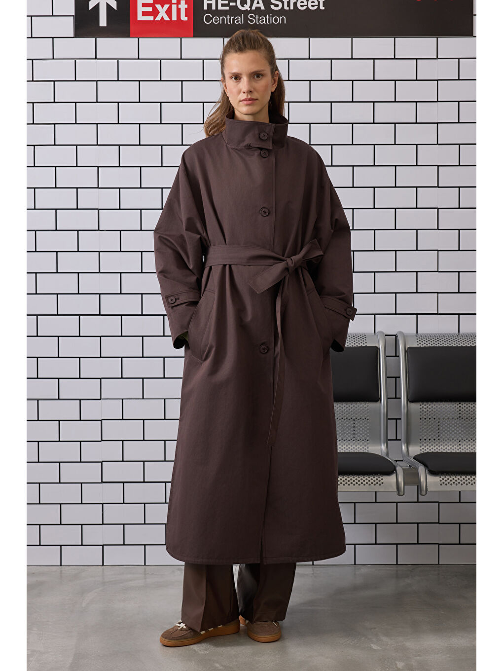 Kahverengi Funnel Neck Uzun Trençkot Acı Kahve-2