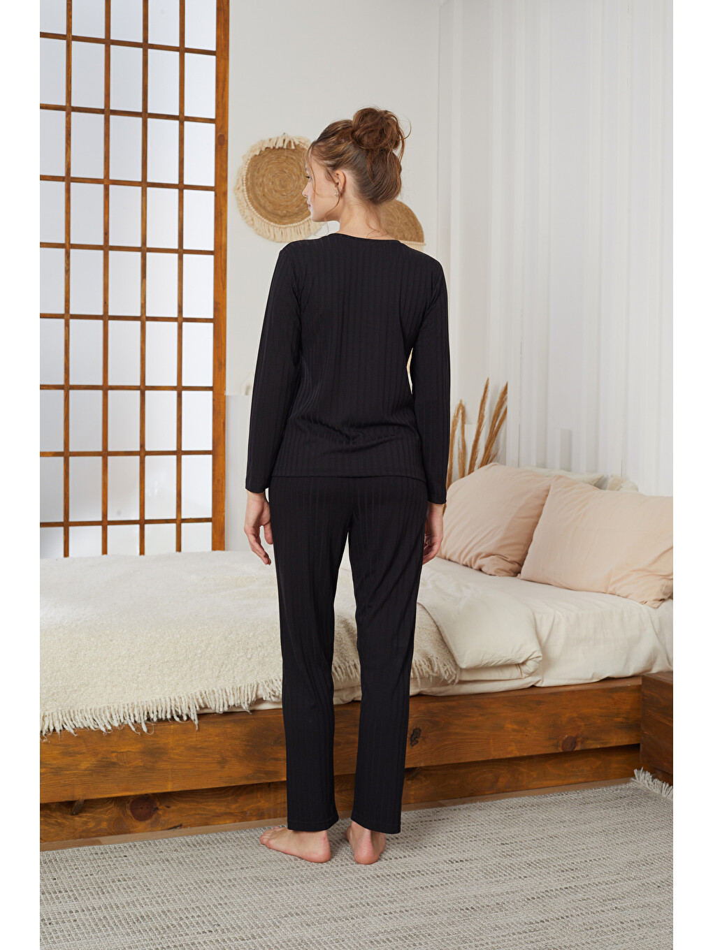 Siyah Kalp Nakışlı Fitilli Örme Pijama Takım25226003-2