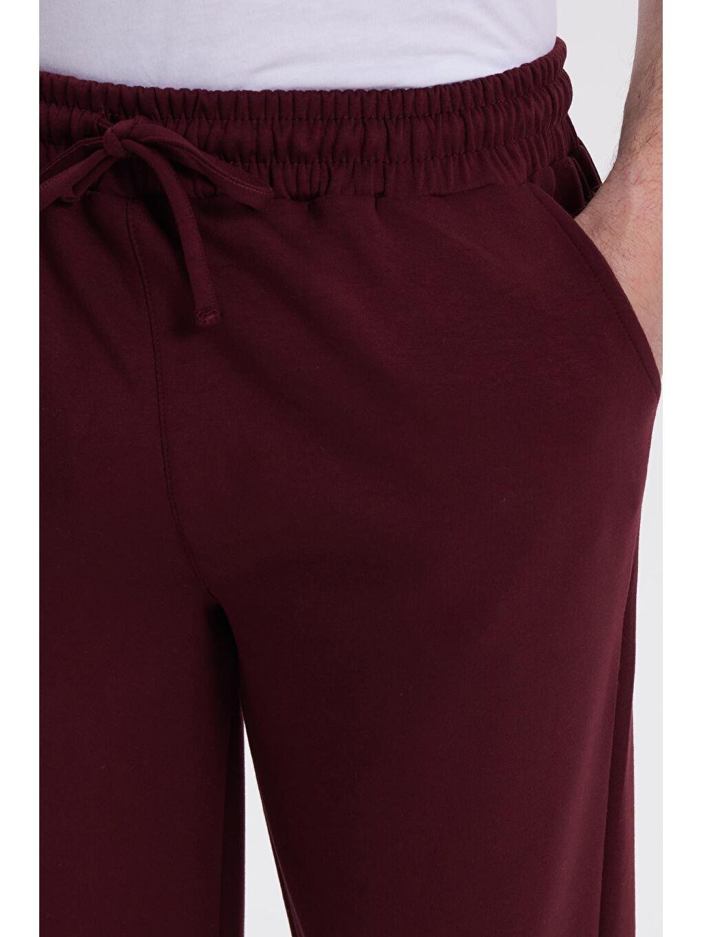 Erkek Slim Fit Dar Kesim Beli Bağcıklı 3 Cepli Geniş Paça Bordo Eşofman Altı-2