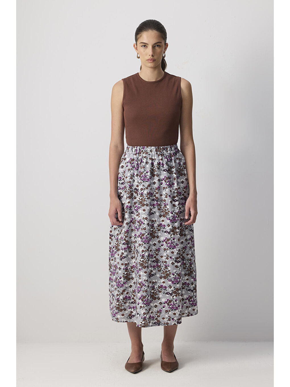Gri Çiçek Desenli Etek