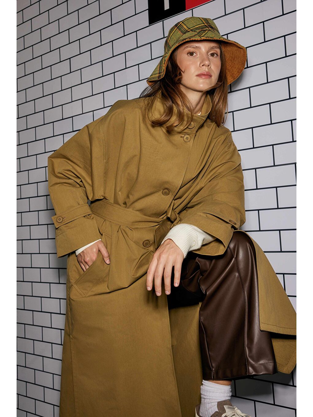 Yeşil Funnel Neck Uzun Trençkot Zeytin-1