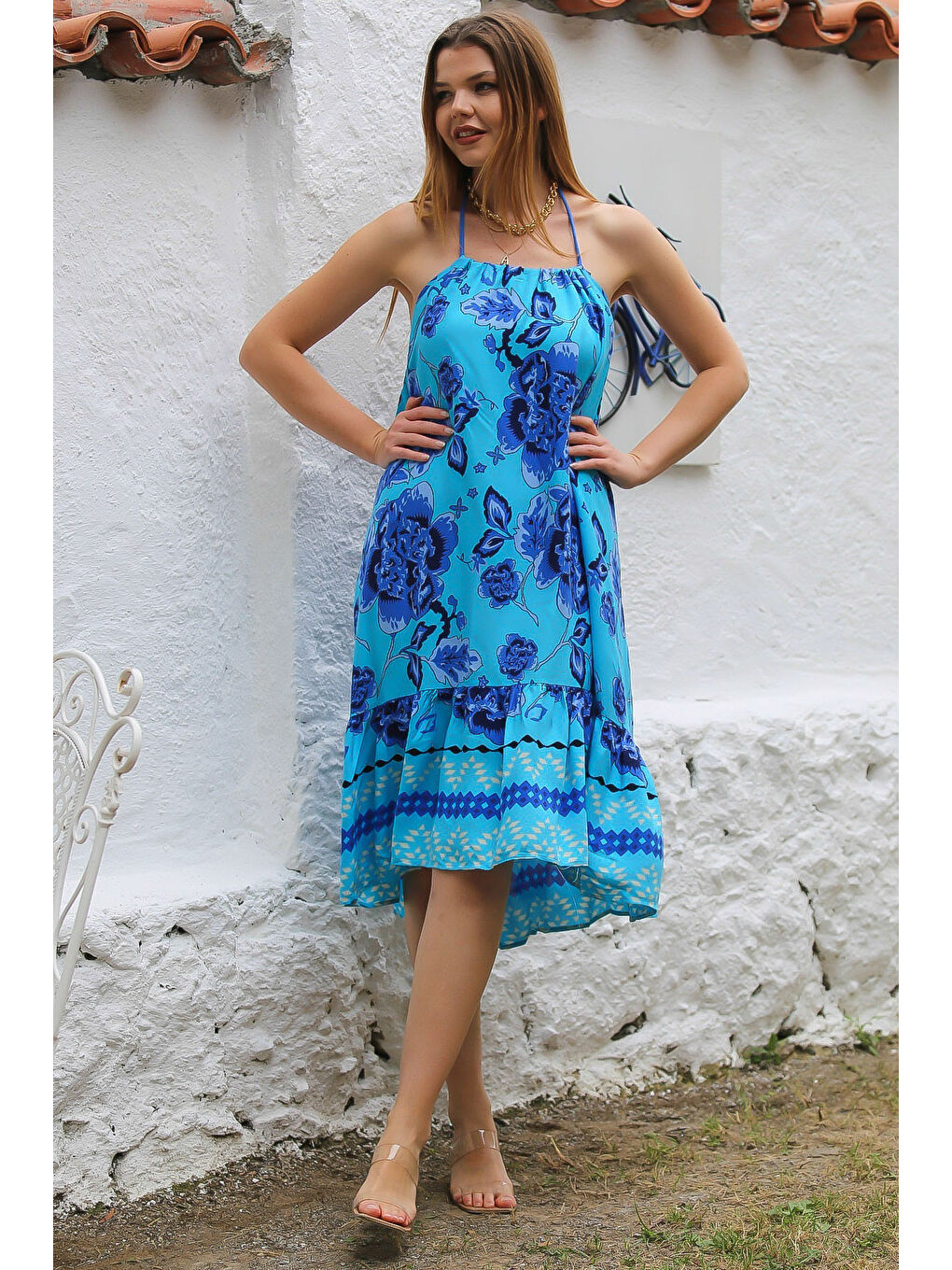 Mavi Boyundan Bağlamalı Etek Ucu Fırfırlı Allover Baskılı Dokuma Casual Elbise-3