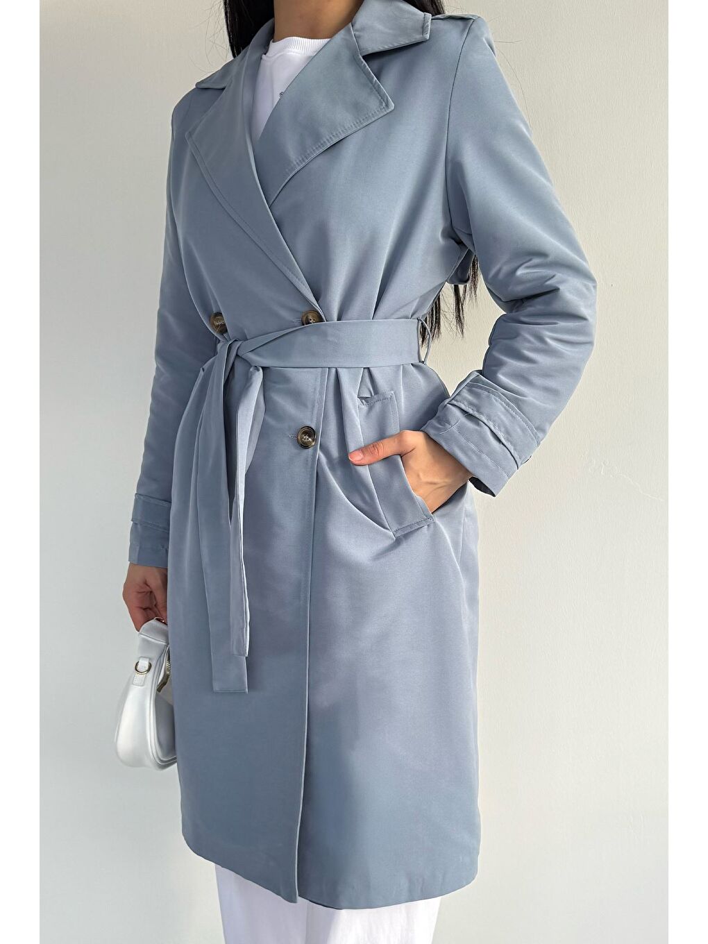 İndigo Kadın Kruvaze Yaka İç Astarlı Bel Kuşak Detaylı Trençkot-1