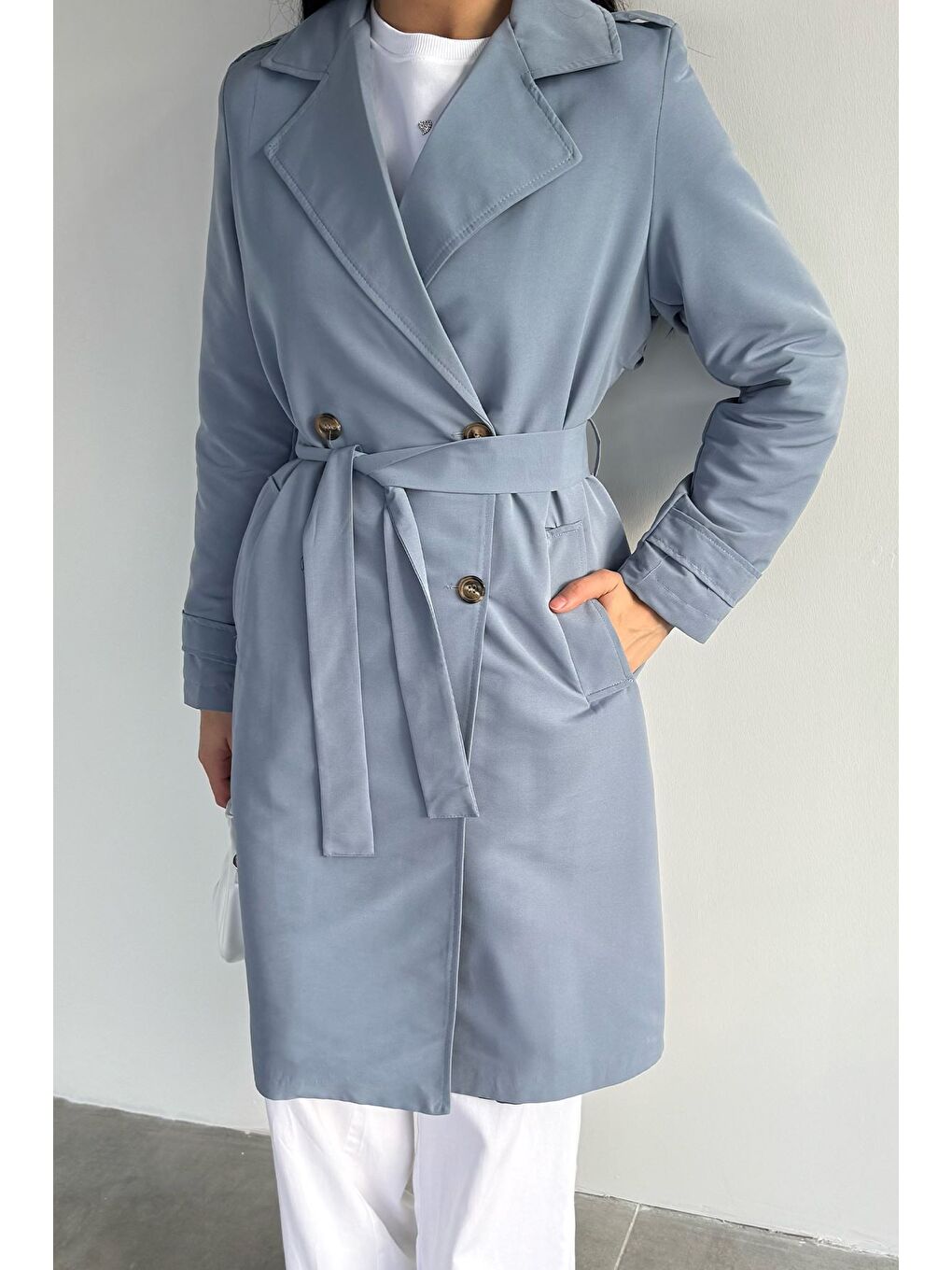 İndigo Kadın Kruvaze Yaka İç Astarlı Bel Kuşak Detaylı Trençkot-2