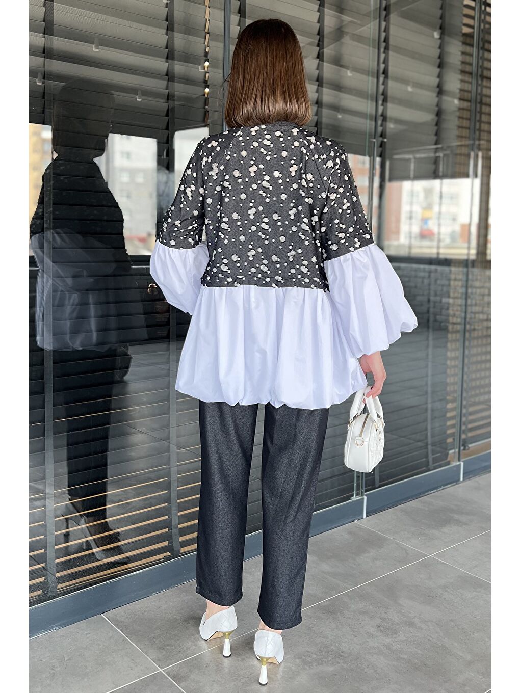 Siyah Balon Kol Garnili Taşlanmış Tunik Pantolon Jeans İkili Takım-2