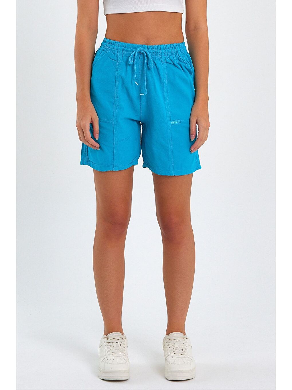 Kadın Mavi Rahat Kesim Keten Şort