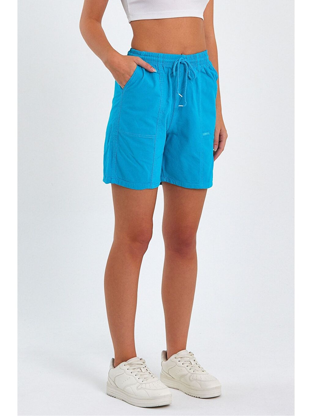 Kadın Mavi Rahat Kesim Keten Şort-4