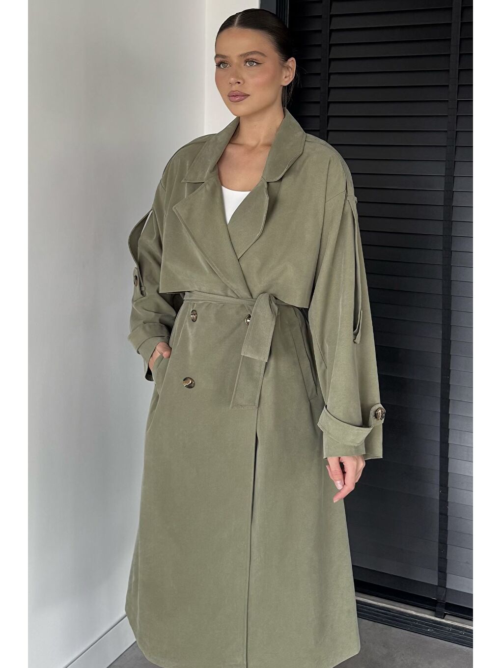 Haki Kadın İç Astarlı Bel Kuşak Detaylı Çift Cepli Uzun Trençkot-1