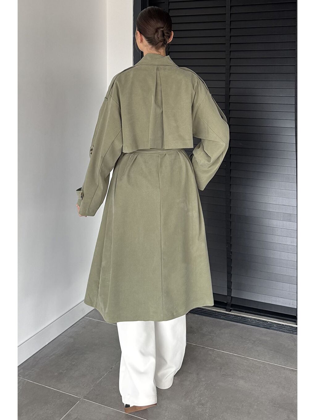 Haki Kadın İç Astarlı Bel Kuşak Detaylı Çift Cepli Uzun Trençkot-3