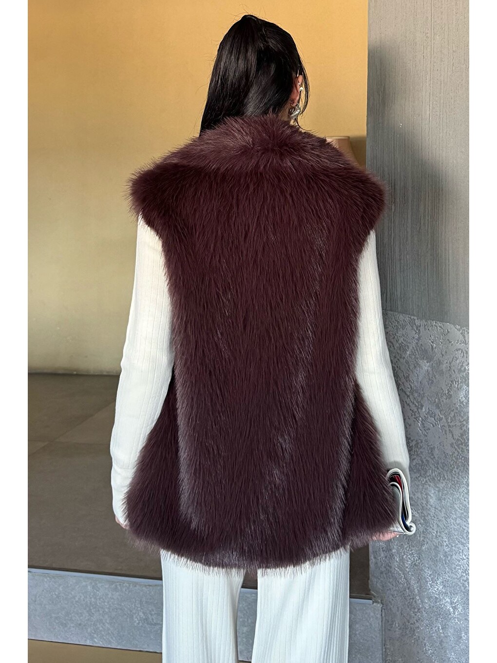 Kahverengi Kadın İç Astarlı Sakallı Kürklü Yelek (s-m-l-xl Beden Uyumludur.)-4
