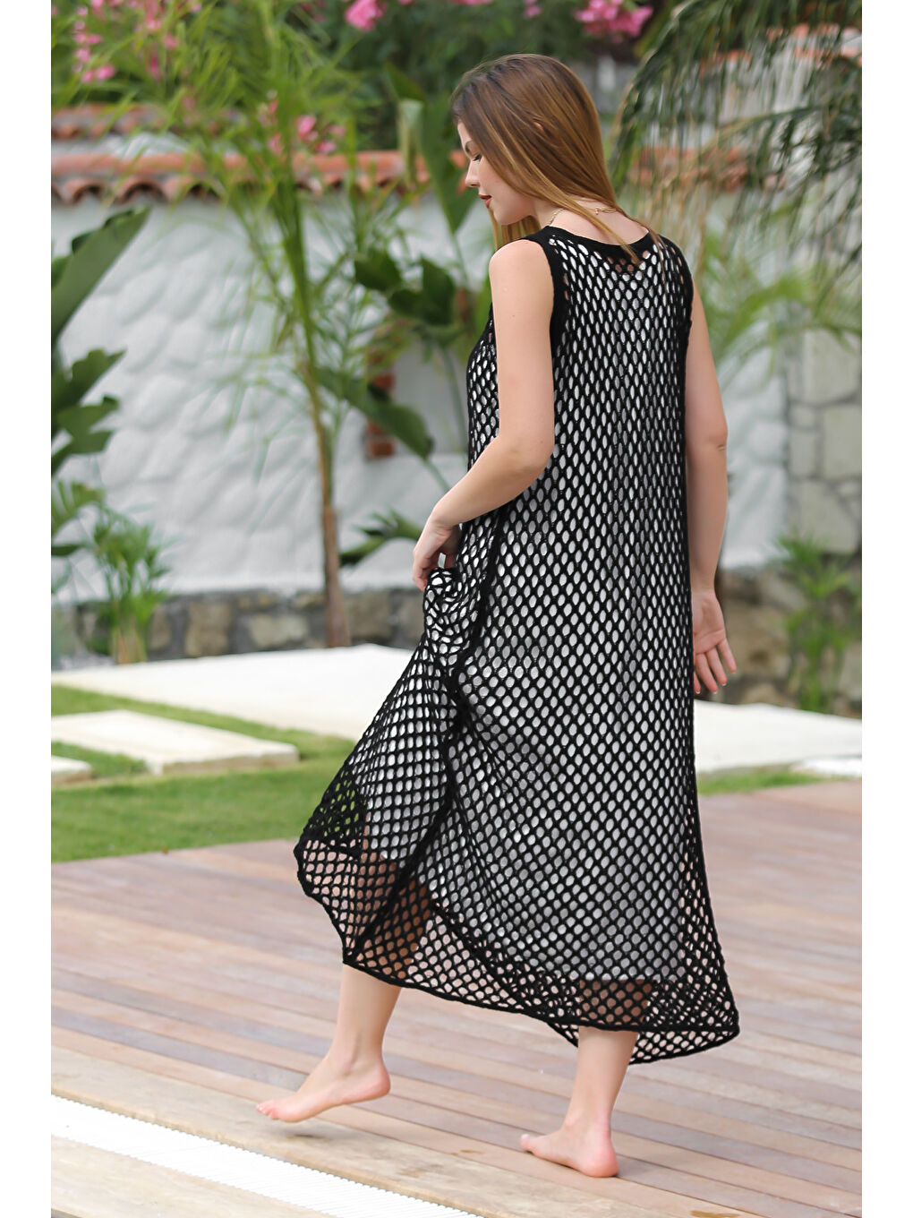 Siyah Havuz Yaka Kolsuz Astarlı Fileli Long Fit Dokuma Casual Elbise-7