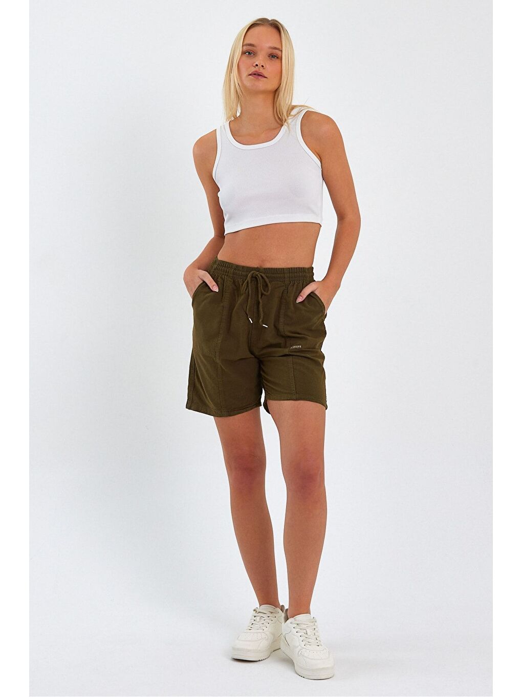 Kadın Haki Rahat Kesim Keten Şort-5