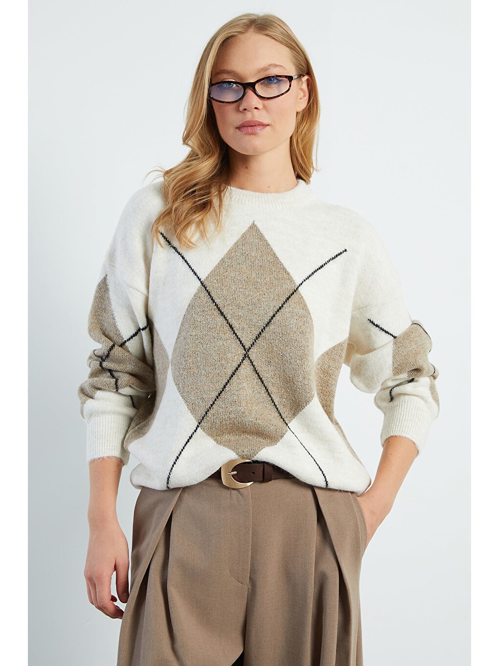 Bej Baklava Desenli Oversize Kazak