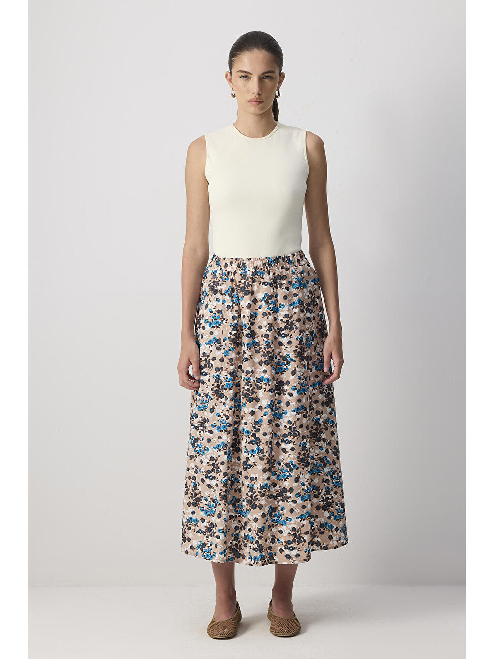 Bej Çiçek Desenli Etek