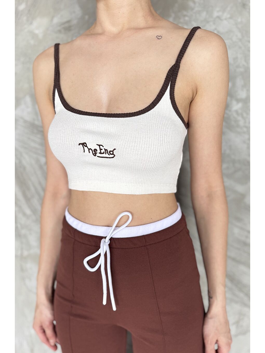 Ekru İp Askılı Nakışlı Crop Top Kaşkorse Bluz (s-m-l Uyumludur)-3