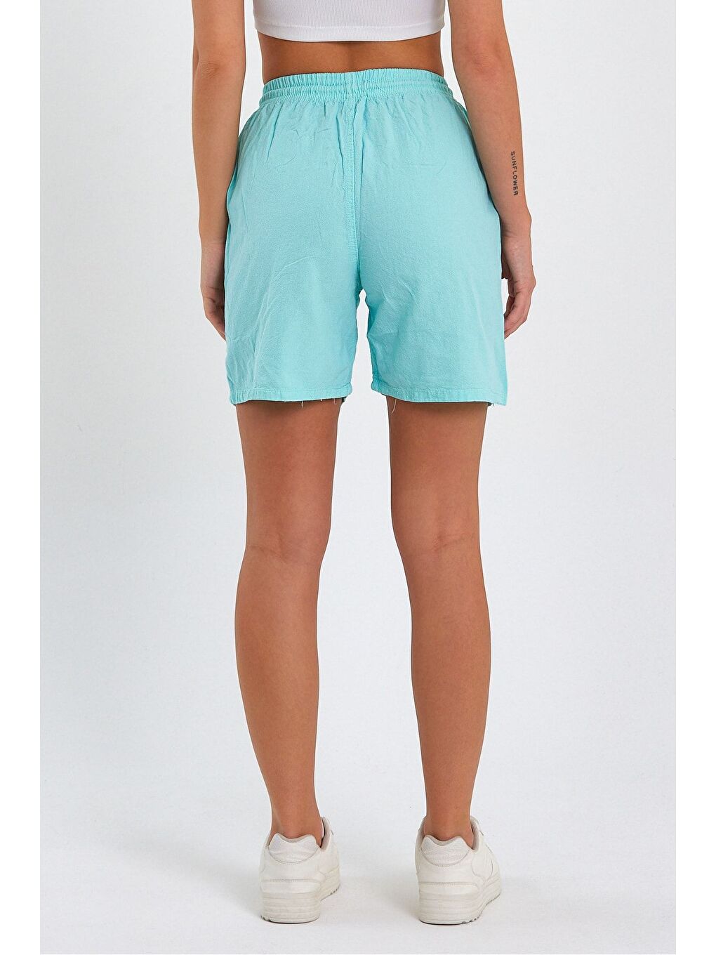 Kadın Turkuaz Rahat Kesim Keten Şort-4