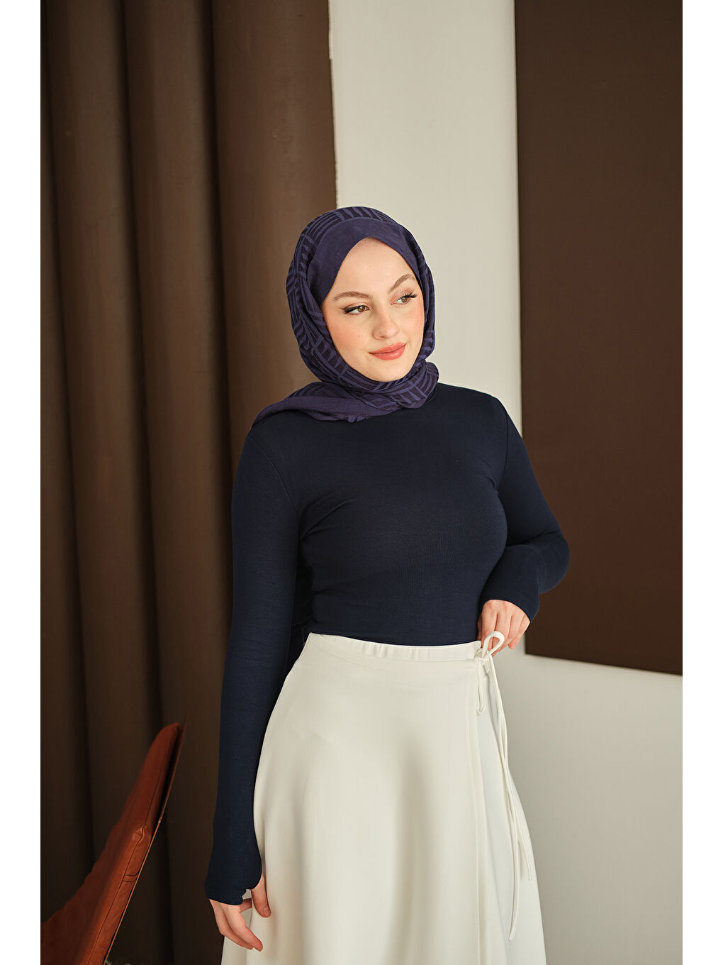 Kadın Parmak Geçirmeli Body Lacivert-1