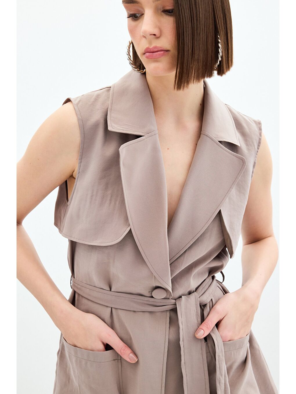 Bej Kuşaklı Uzun Yelek - Vizon-6