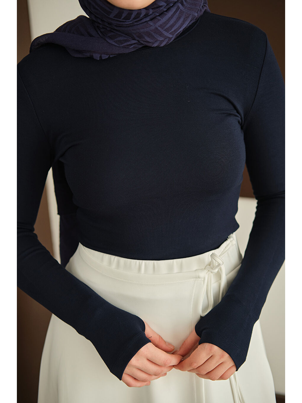 Kadın Parmak Geçirmeli Body Lacivert-4