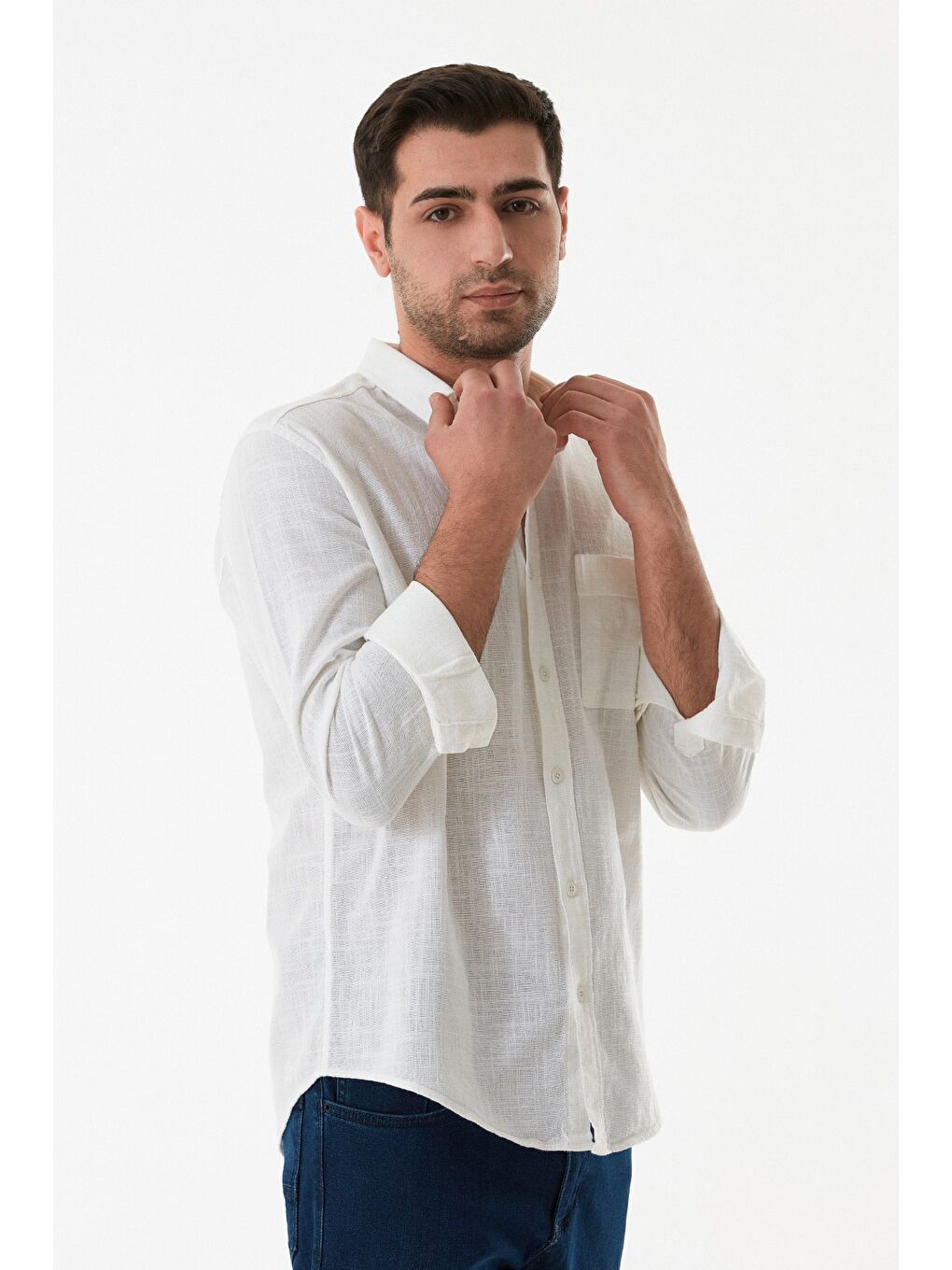 Beyaz Basic Tek Cepli Gömlek-4