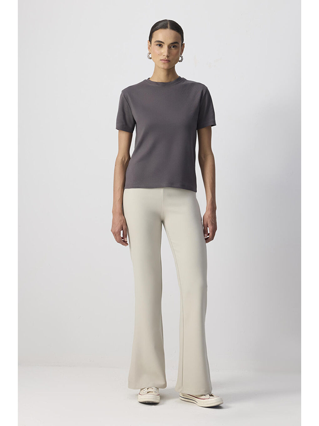 Antrasit %100 Pamuklu Kısa Kollu Regular Fıt T-Shırt-1