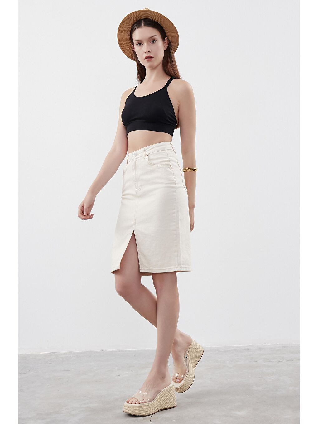 Bej Kadın Raw Ekru Renk Esnek Kumaş Önden Yırtmaç Detaylı Denim Etek-4