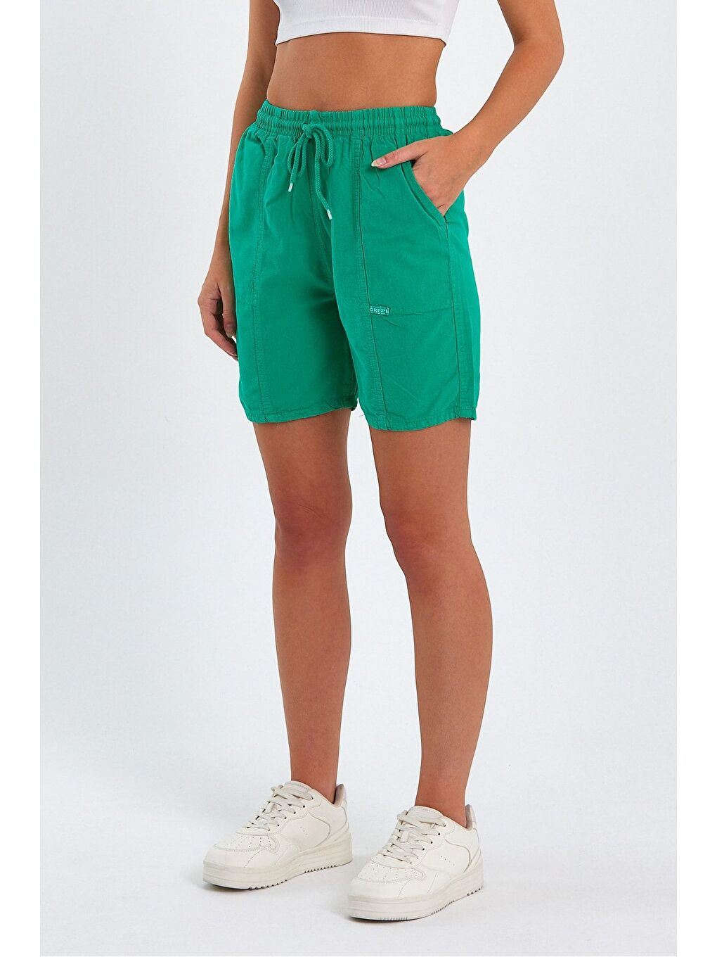Kadın Yeşil Rahat Kesim Keten Şort-2
