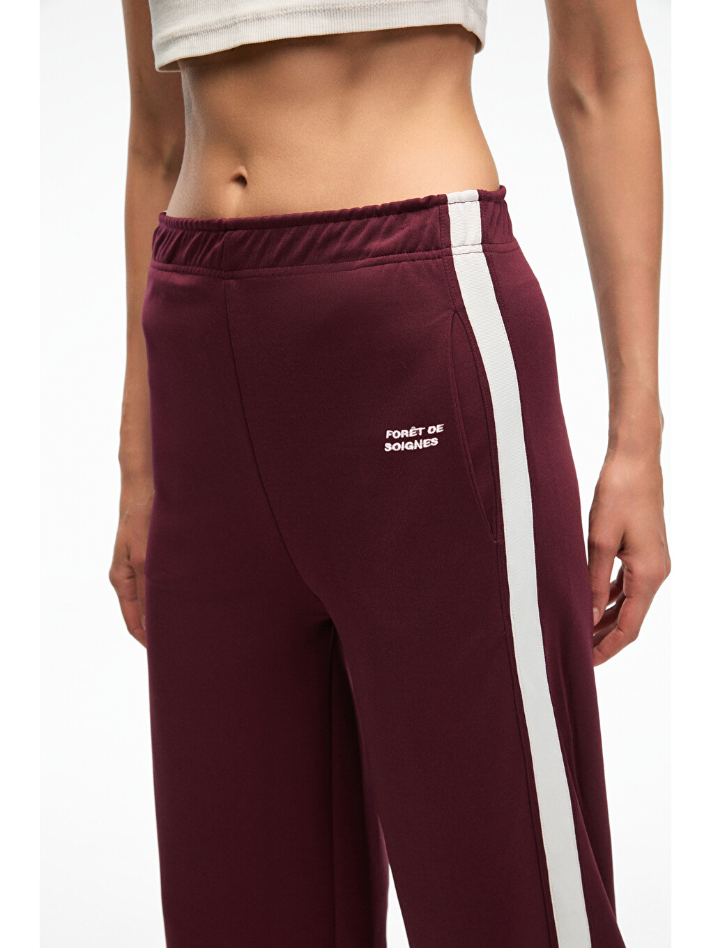 Bordo FINYARA Kadın Oversize Çift Cep Nakış ve Yan Şerit Detaylı BORDO Eşofman Altı-3