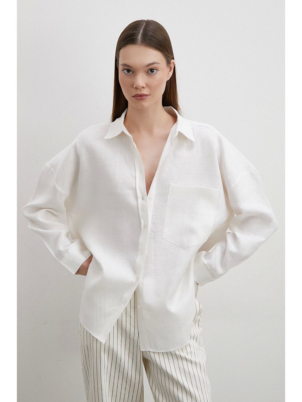 Robalı Cepli Keten Gömlek Ekru-2