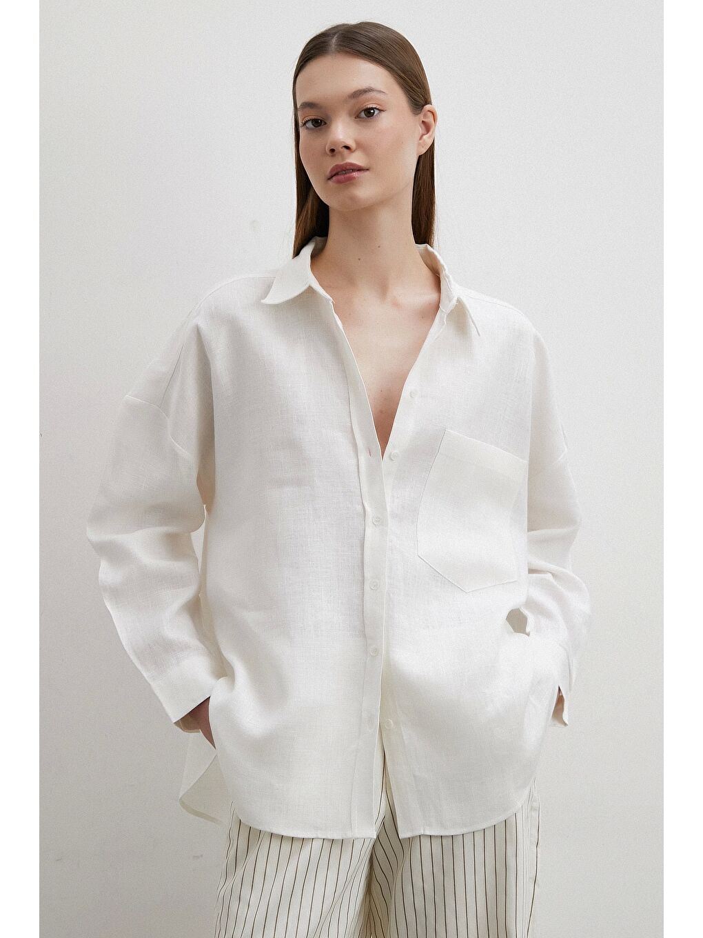 Robalı Cepli Keten Gömlek Ekru-3