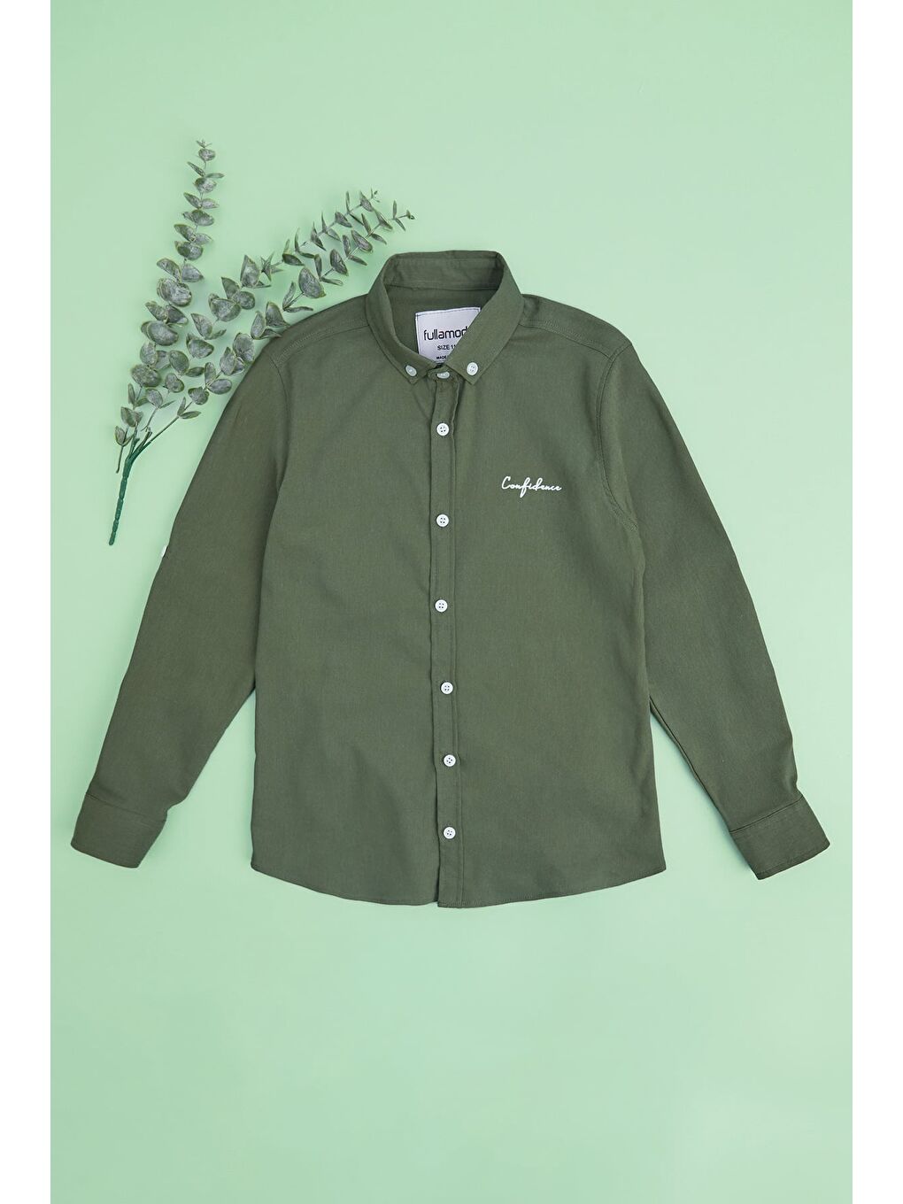 Haki Yazı Baskılı Kolu Katlamalı Erkek Çocuk Gömlek