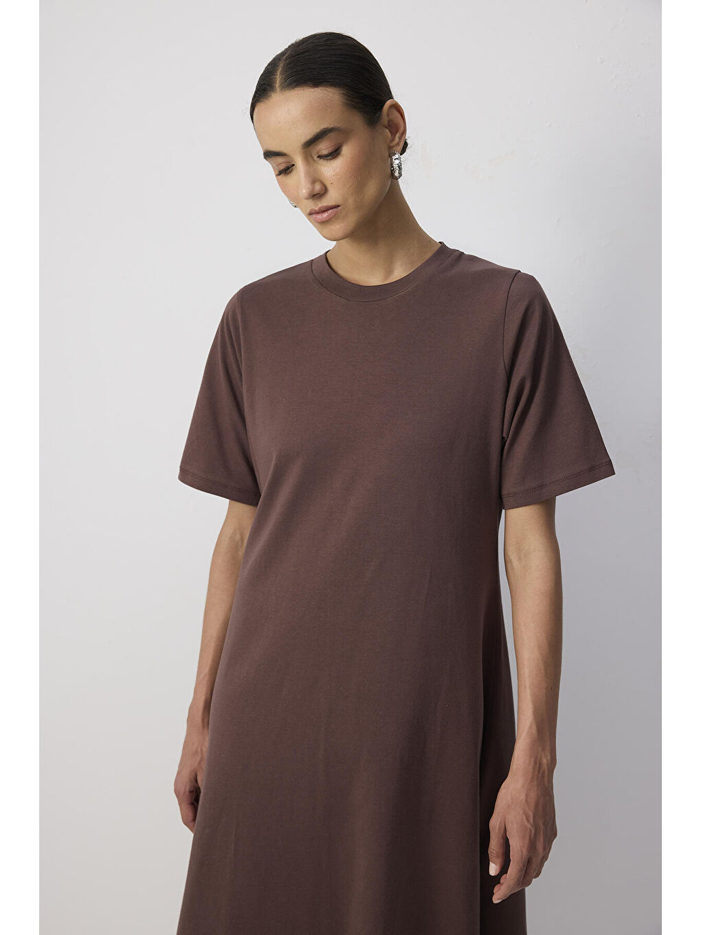 Kahverengi %100 Pamuklu Kısa Kollu Örme Elbise-1