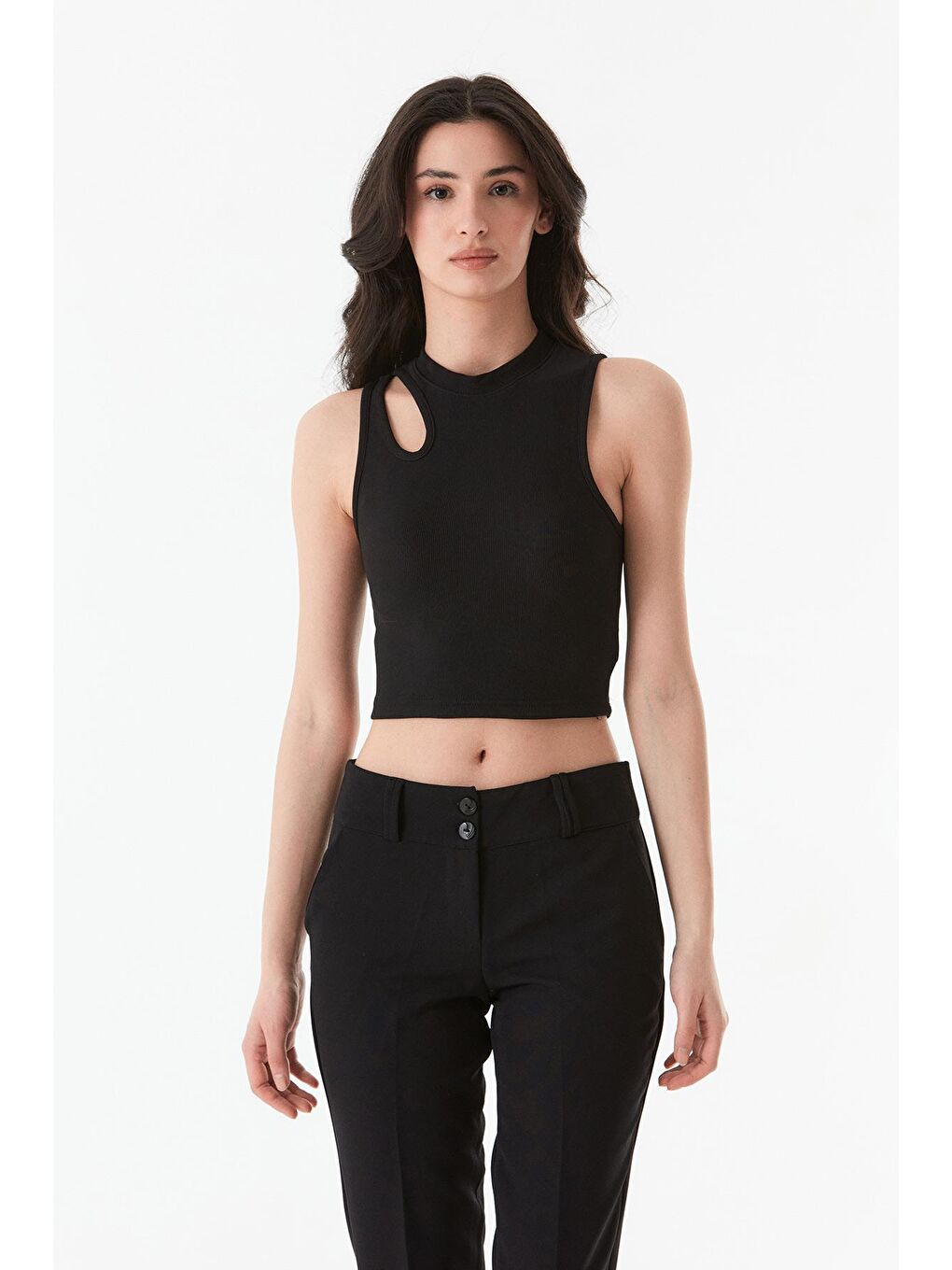 Siyah Fitilli Omzu Pencereli Crop Body-1