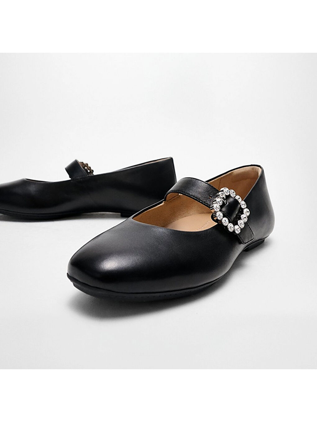 Siyah Kadın Babet E3J-B41/001 DELICATO CRYSTAL-BUCKLE LEATHER MARY JANES-4