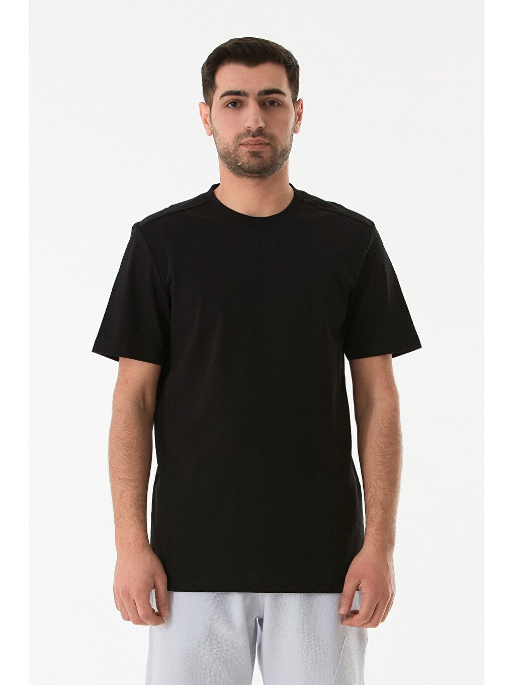 Siyah Basic Bisiklet Yaka Tişört-1